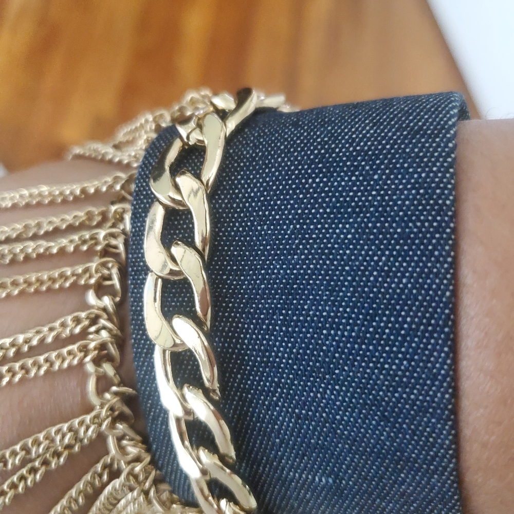 Jewelry - Picture 12 of 17